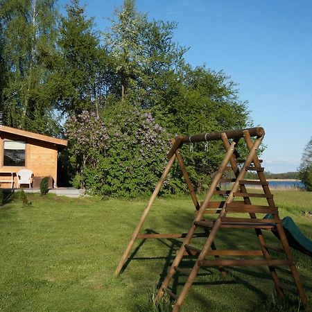 Domki Nad Jeziorem "Polwysep Suryty" Extérieur photo